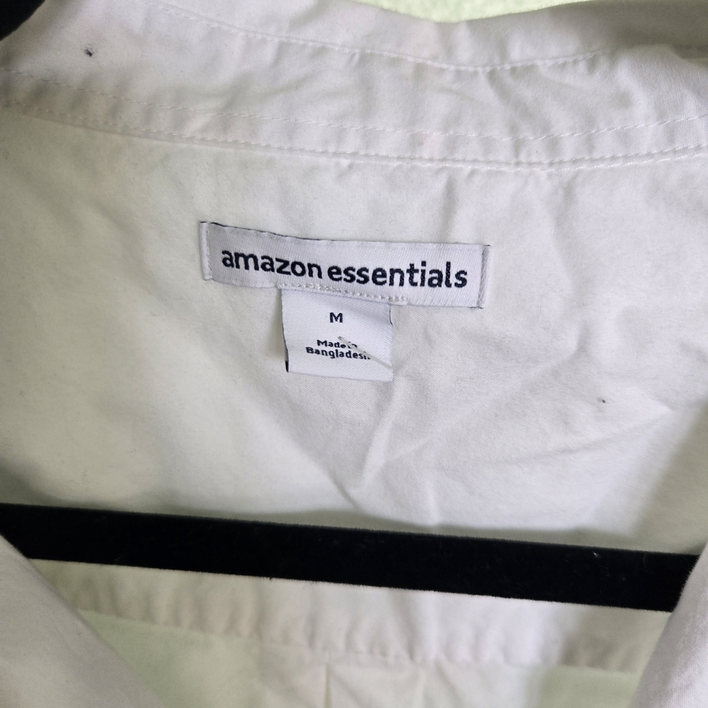 Amazon Essentials Women's White Button Down Shirt - Picture 3 of 3